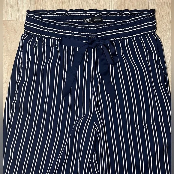 Zara Blue and White Striped Pants - Picture 2 of 6
